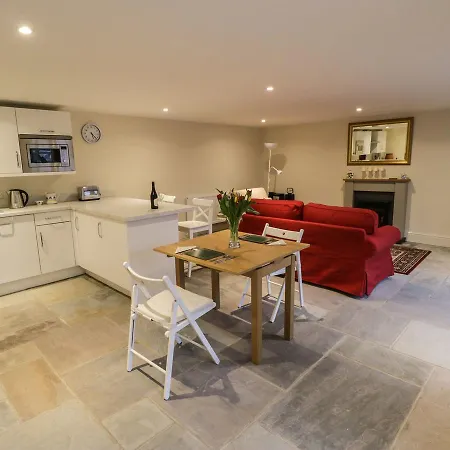 別荘 The Bothy, 21 West Street *