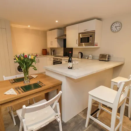 別荘 The Bothy, 21 West Street *